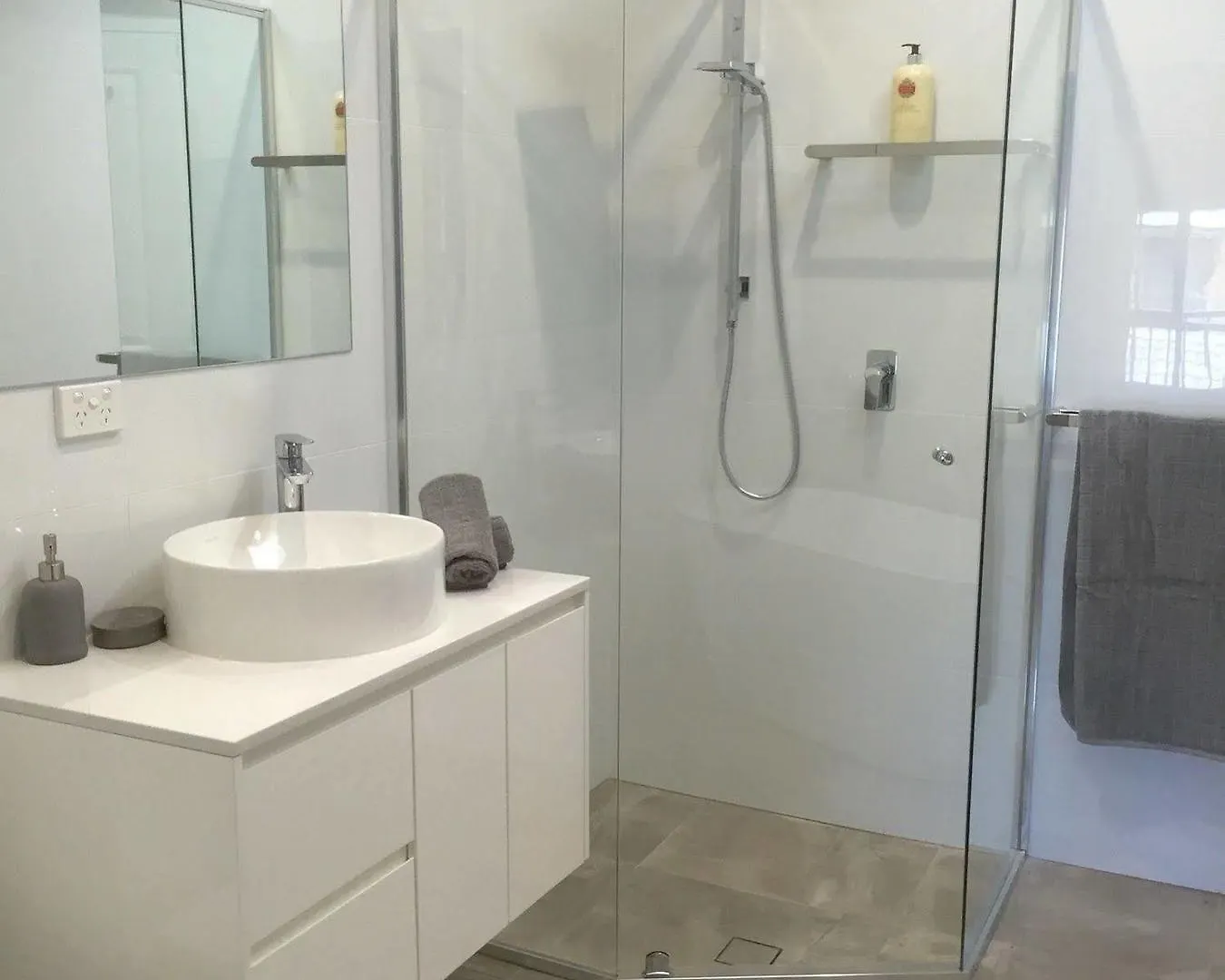 Chic Townhouse In North Adelaide Villa